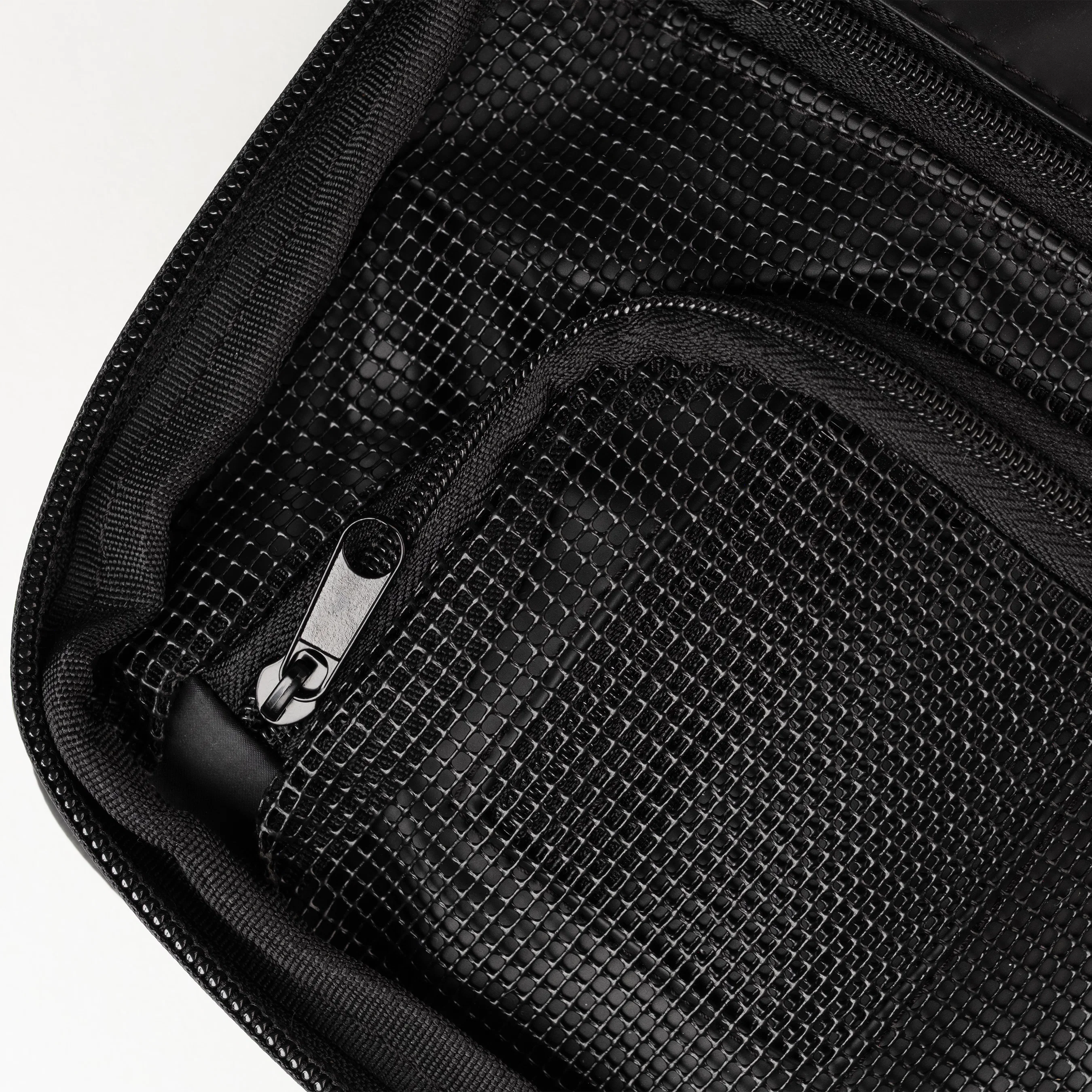 Slim™ Toiletry Bag - Image 8